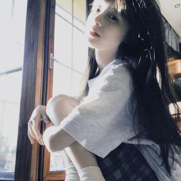 莲娜的甜美生活封面